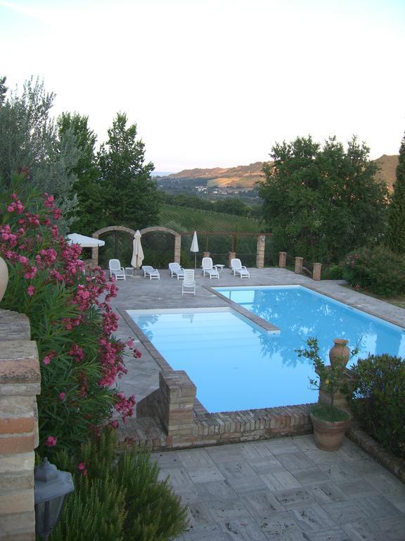 Agriturismo La Campana Villa Montefiore dellʼAso Екстериор снимка